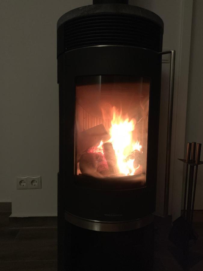 Ferienhaus bei den Kreidefelsen - Ihr Zuhause auf Rügen Lohme Exterior foto
